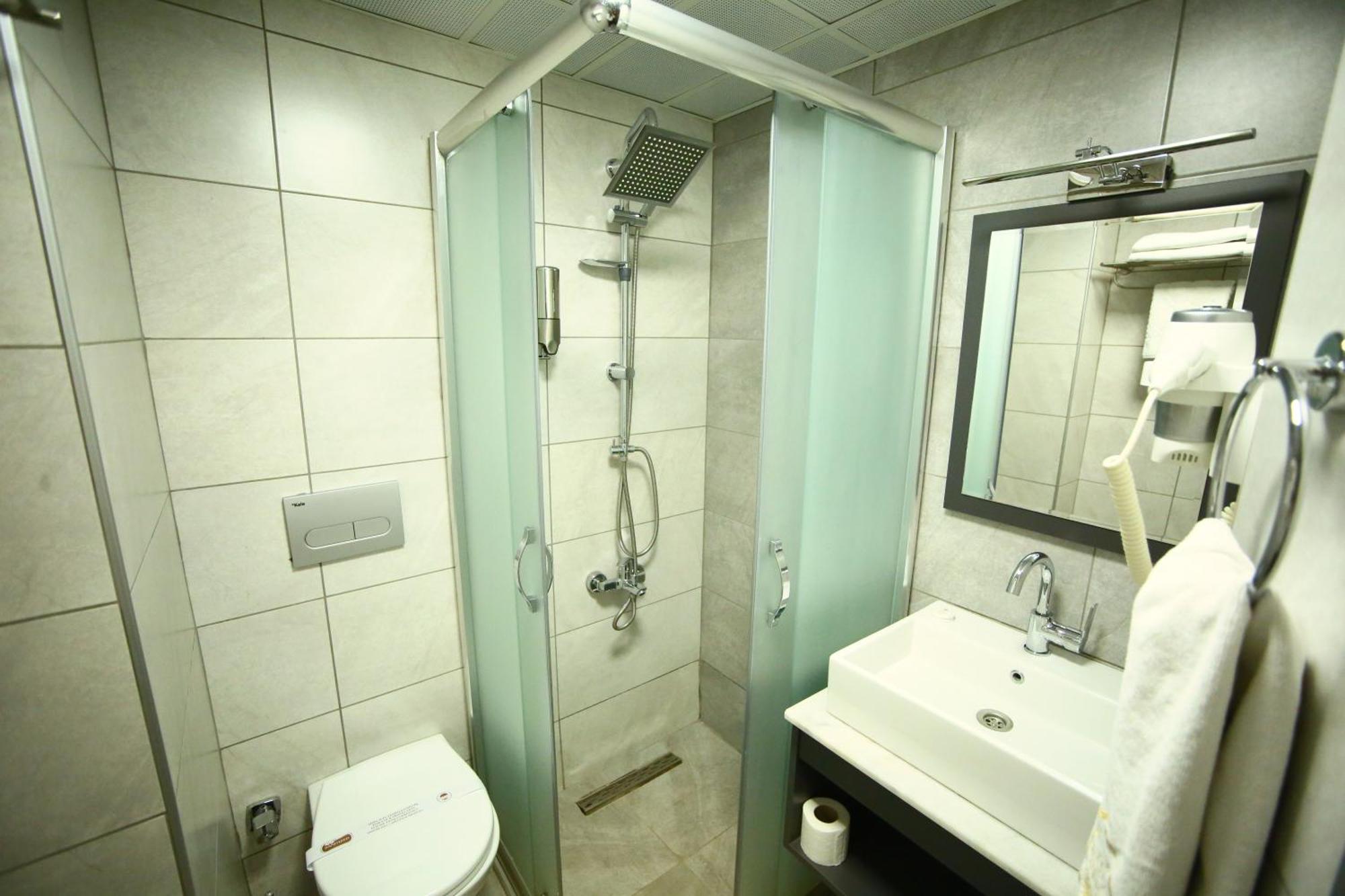 Bukaviyye Hotel อังการา ภายนอก รูปภาพ